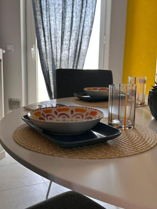 Faro Sul Mare Luxury Apartment - Zona Fiera Барі Екстер'єр фото